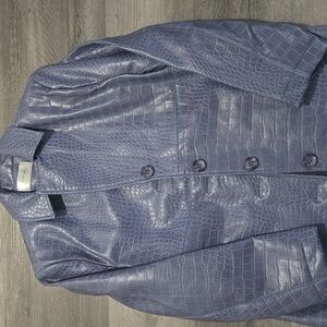 Hosbjerg Elegant Blue Crocodile-Embossed Women's Coat